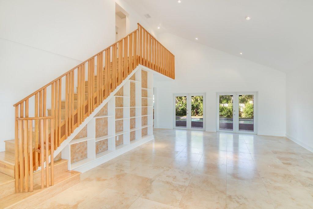 1817 Lakeside Drive - Photo 1