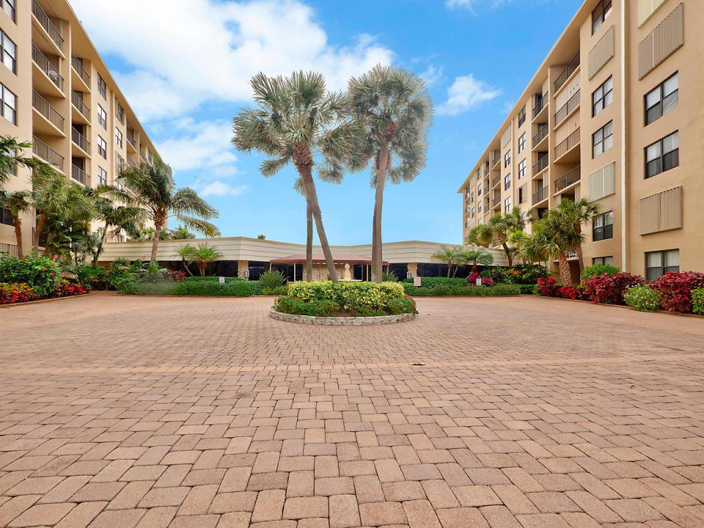 3545 Ocean Boulevard - Photo 1