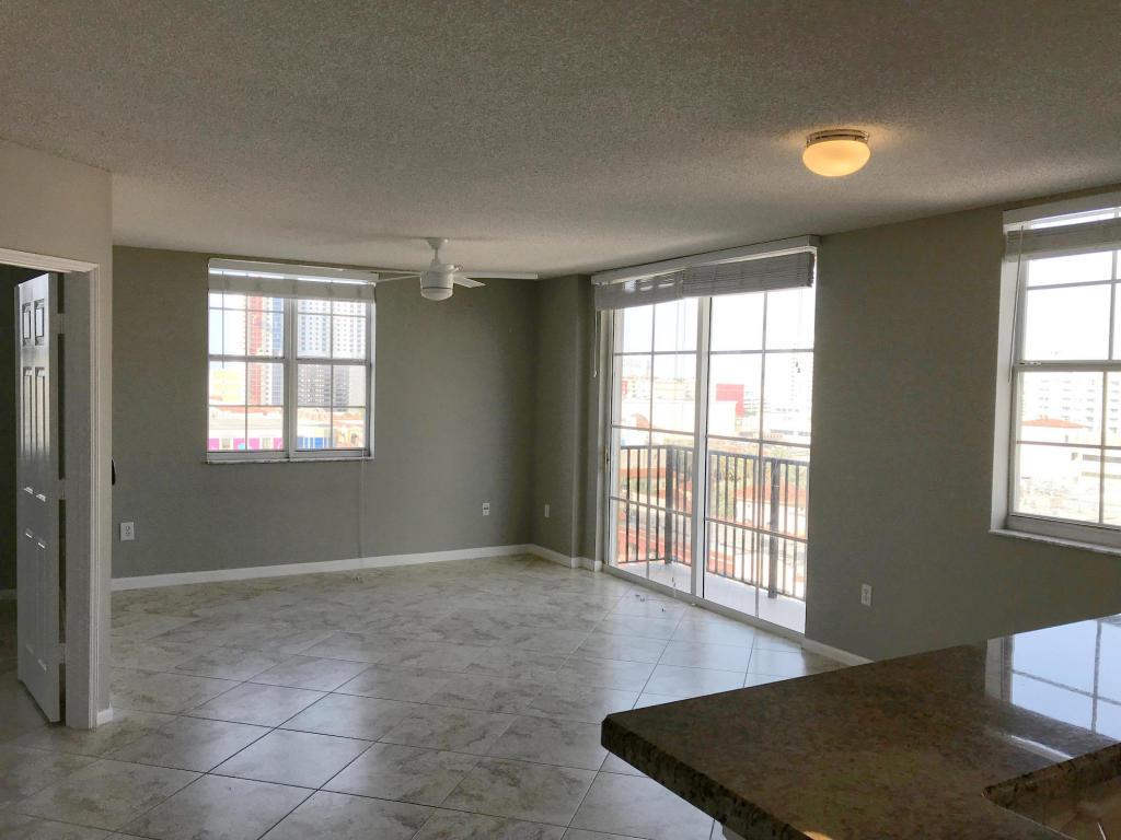 651 Okeechobee Boulevard - Photo 1