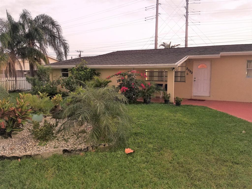 2390 Lakewood Road - Photo 1