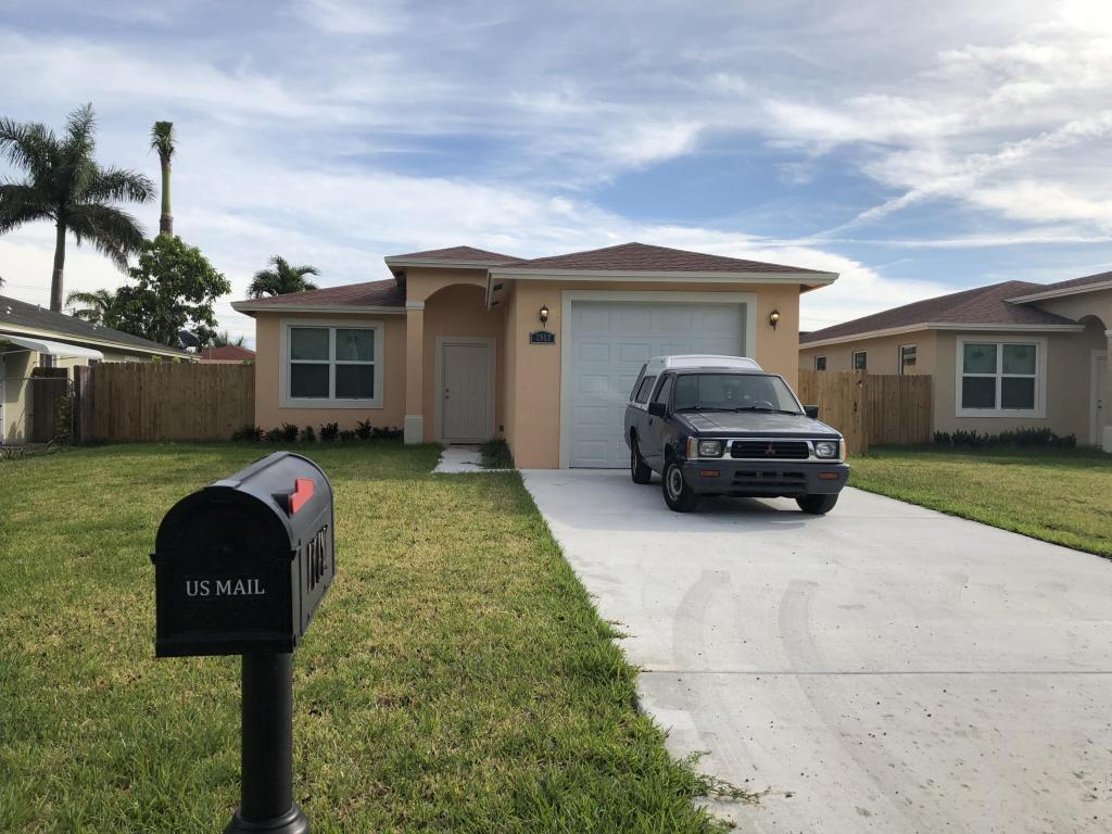 2952 Ohio Street - Photo 1