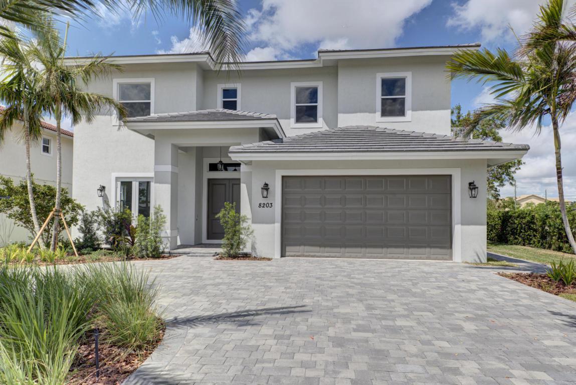 8203 51 Street - Photo 1