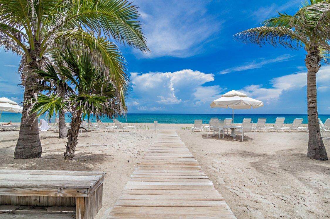 170 Ocean Boulevard - Photo 1