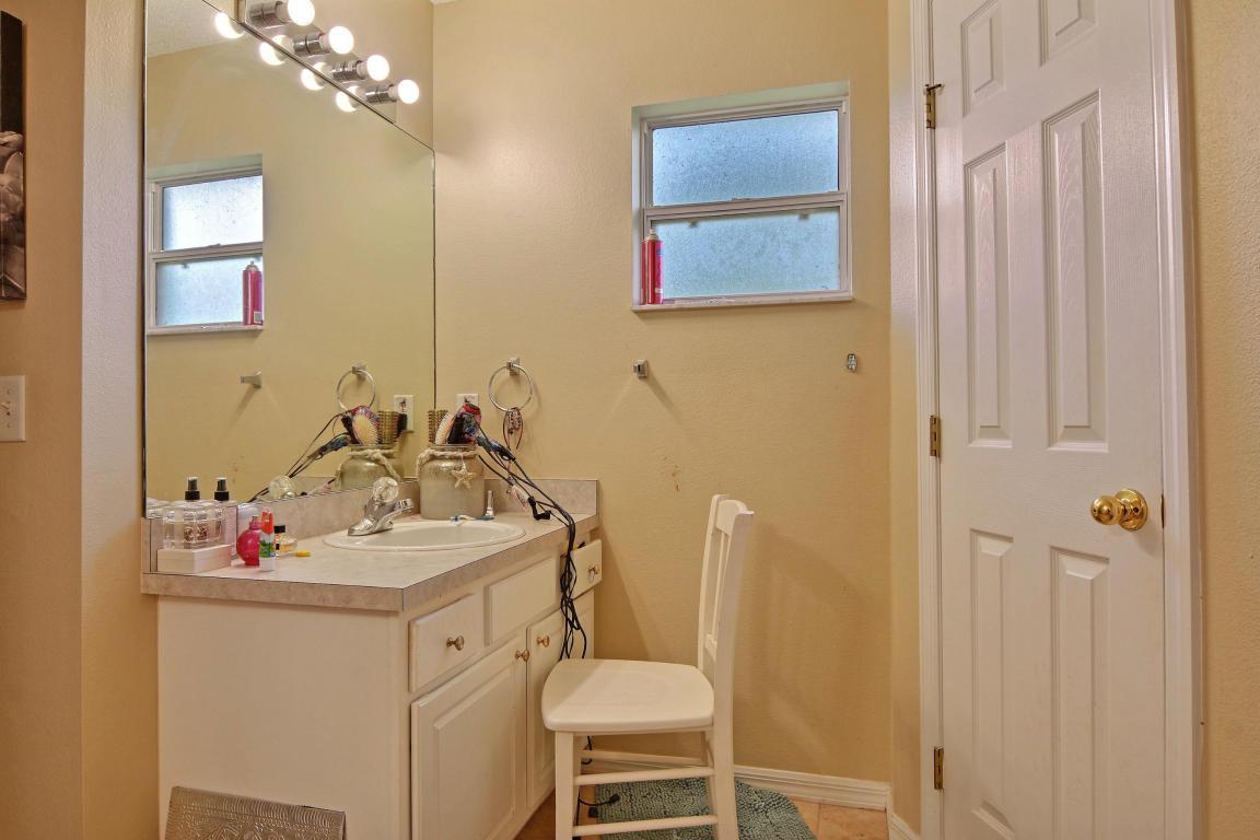 1014 College Park Road - Photo 1