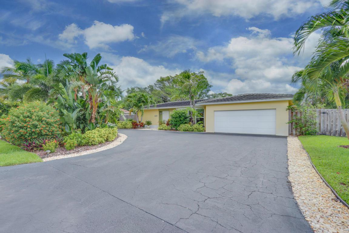 421 Homewood Boulevard - Photo 1