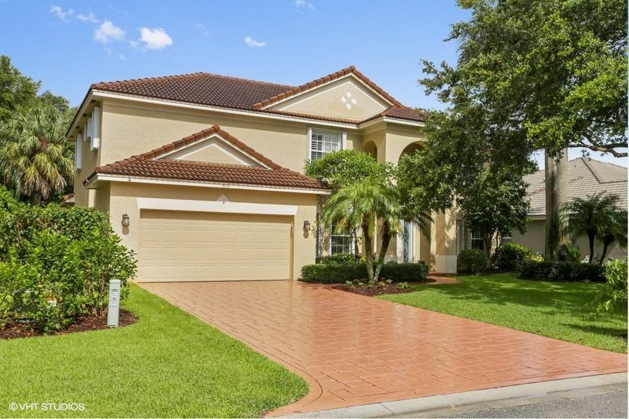 506 Pelican Lane - Photo 1
