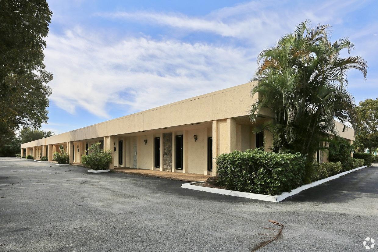 3540 Forest Hill Boulevard - Photo 1