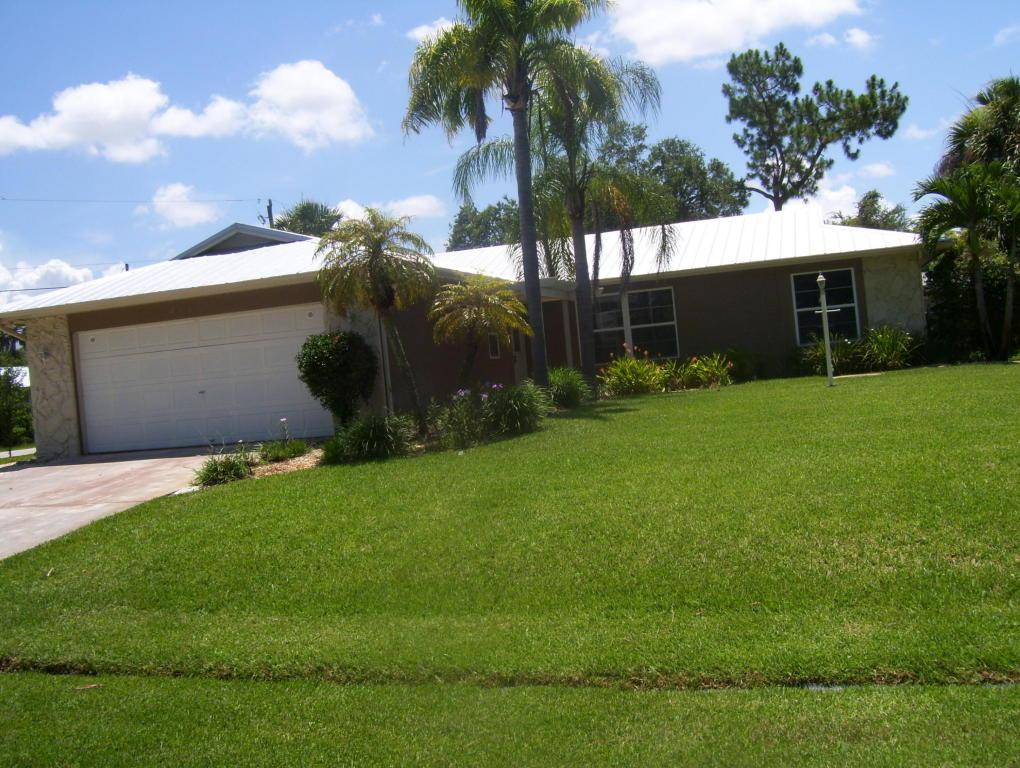 2501 Beverly Street - Photo 1
