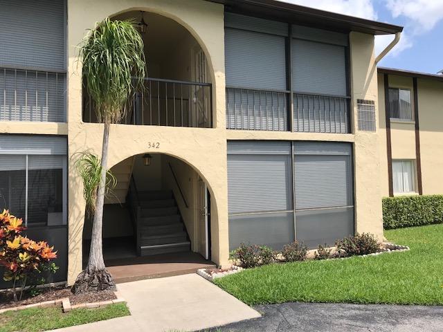 342 Pine Ridge Circle - Photo 1