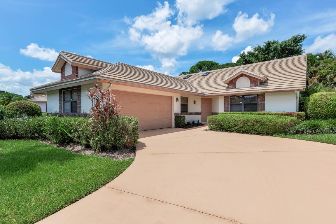 440 Jefferson Circle - Photo 1