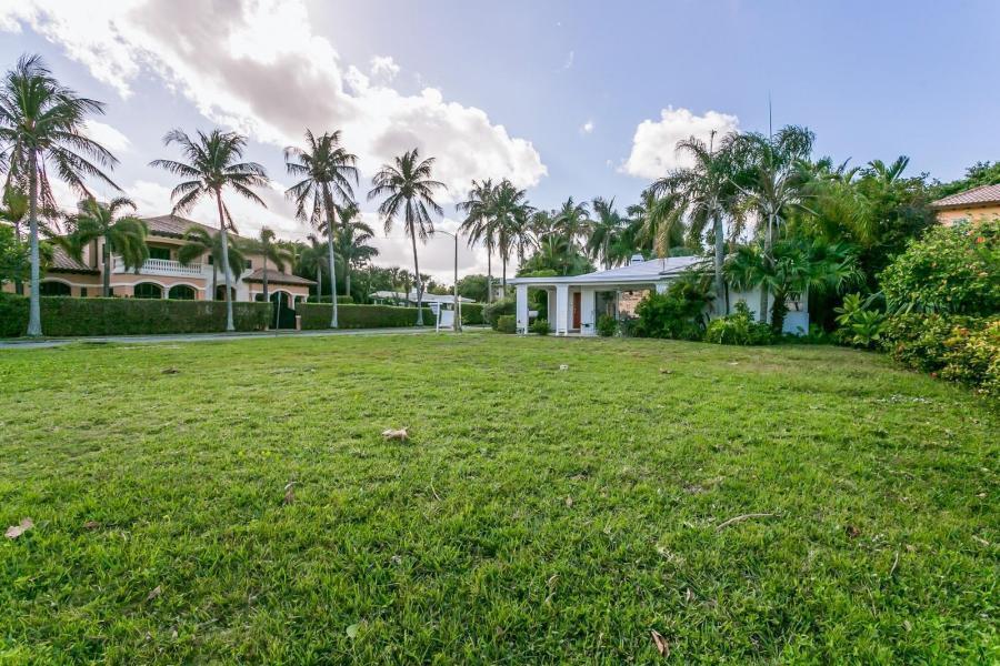 1101 Flagler Drive - Photo 1