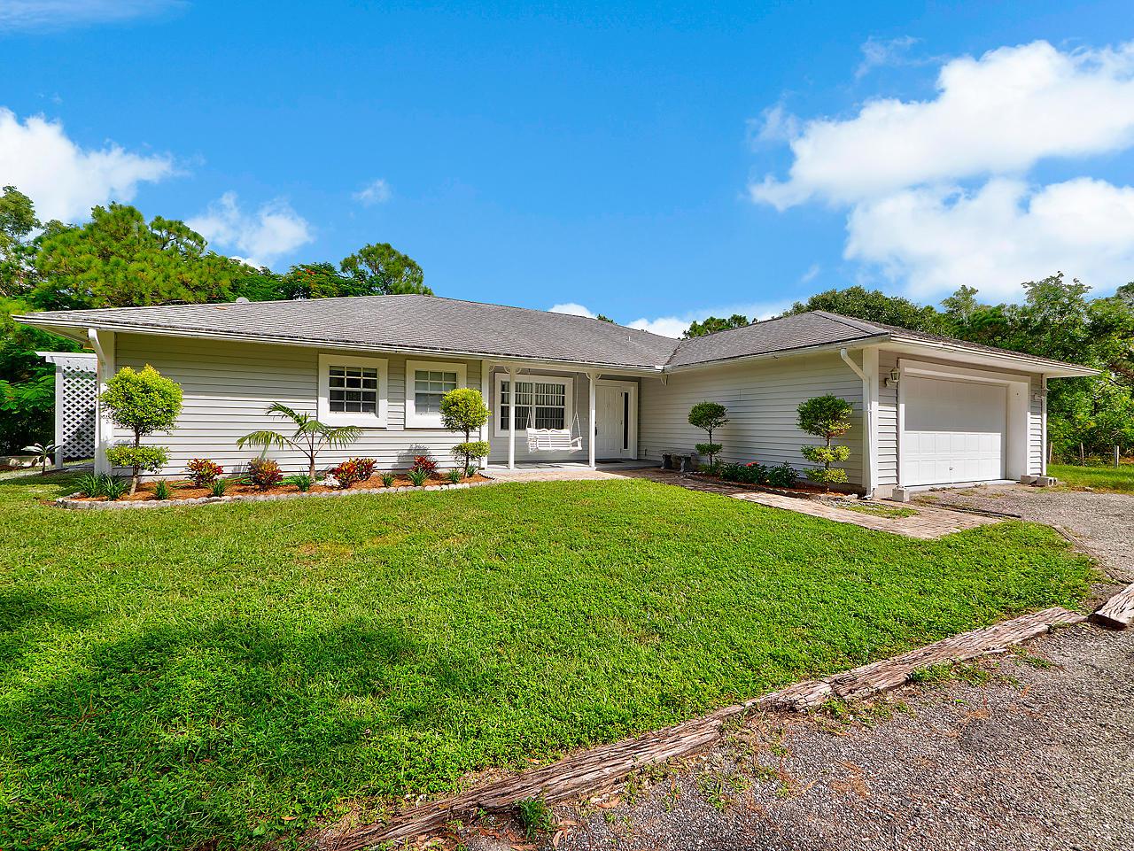 18868 137th Trail - Photo 1