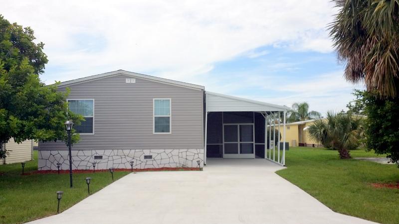 909 Hawthorn Circle - Photo 1