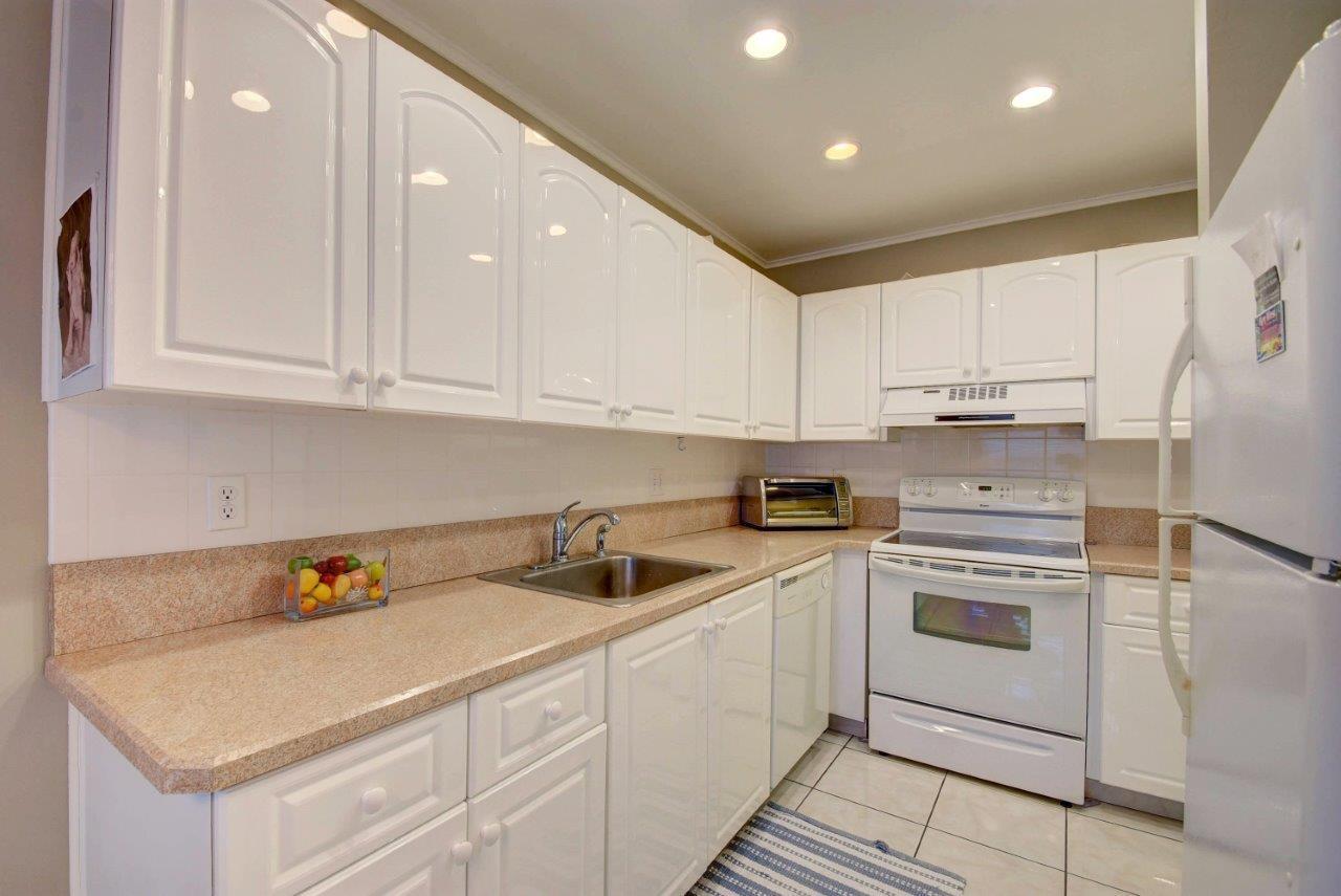 1421 20th Avenue - Photo 1