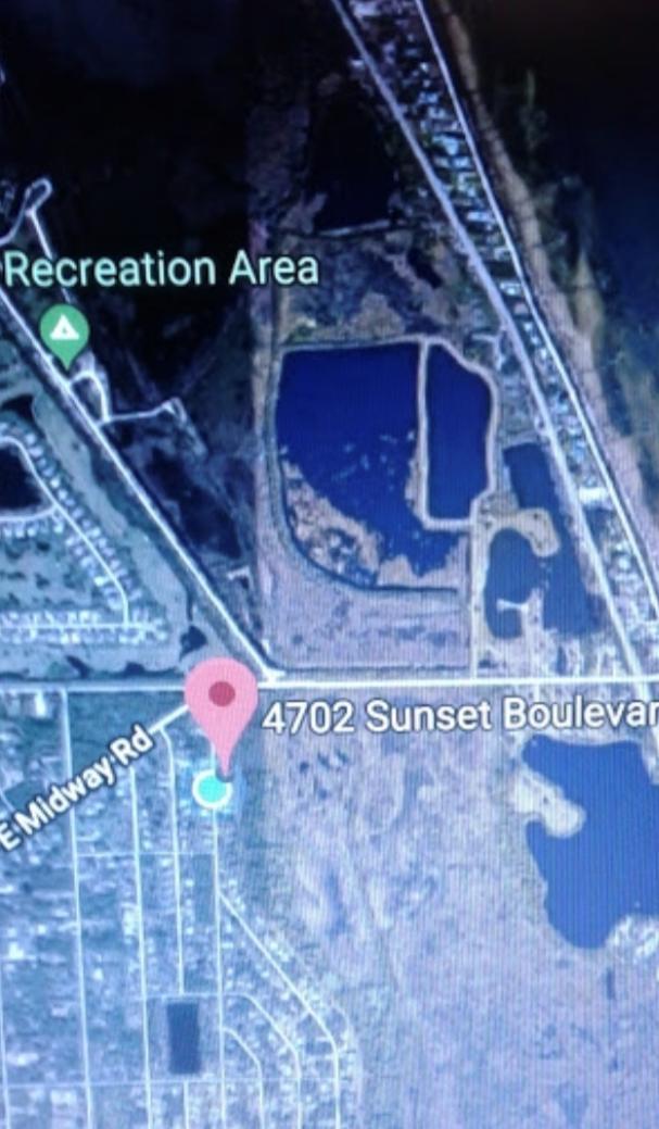 4702 Sunset Boulevard - Photo 1