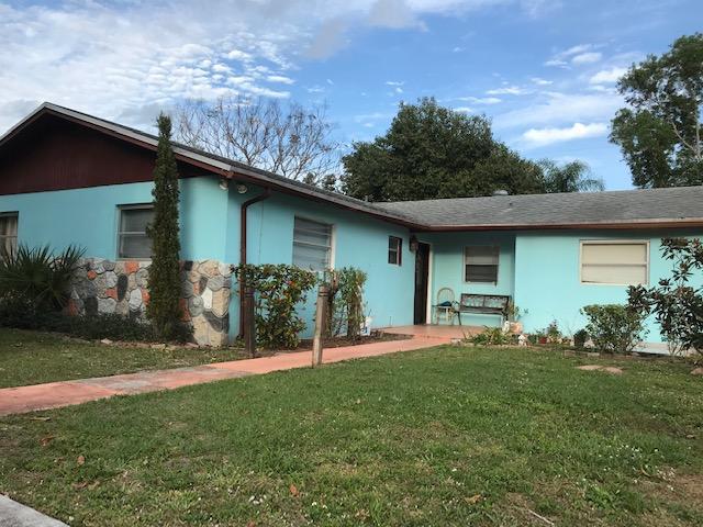 168 Highland Park Drive - Photo 1