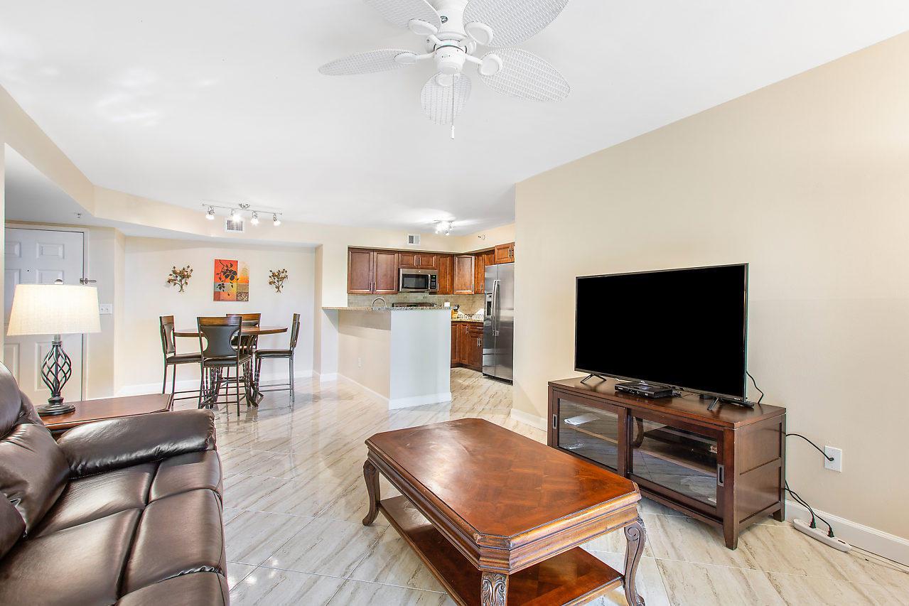 160 Yacht Club Way - Photo 1
