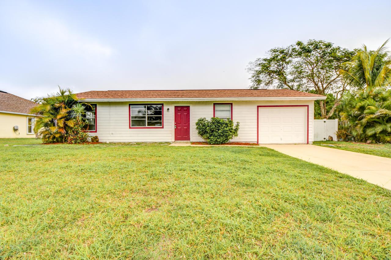 1357 Gastador Avenue - Photo 1