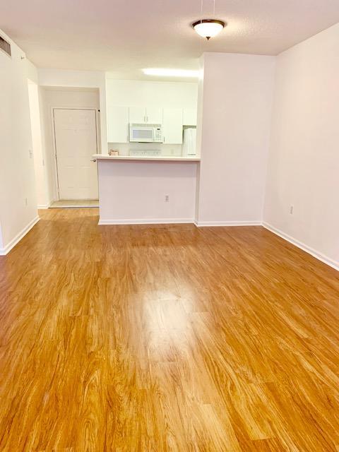 630 Sapodilla Avenue - Photo 1