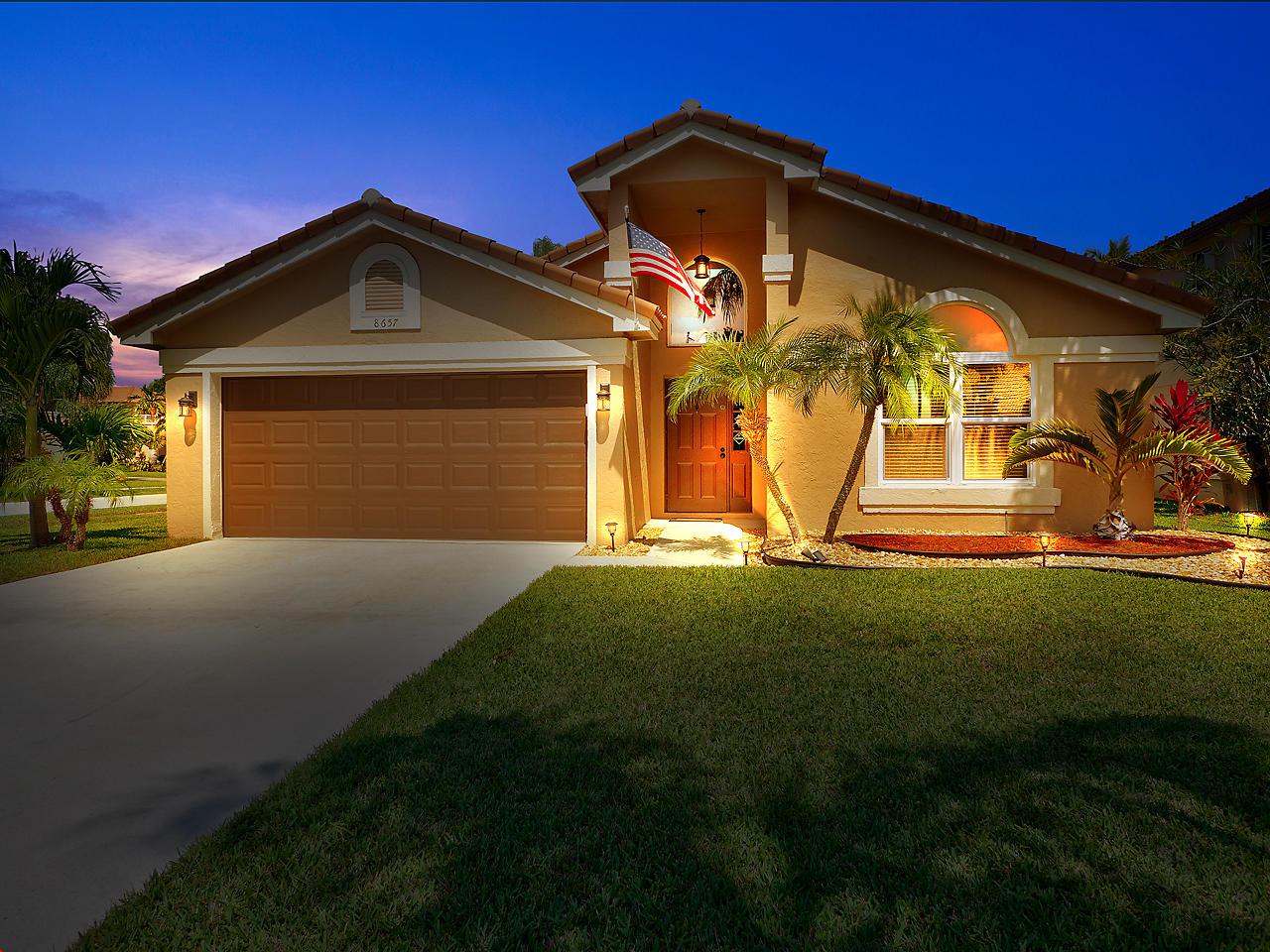 8657 Tourmaline Boulevard - Photo 1
