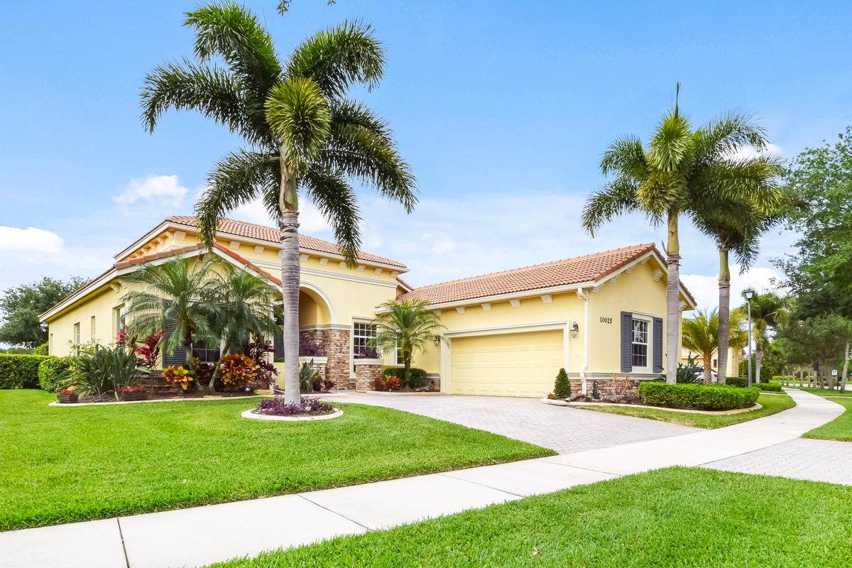 10025 Nuova Way - Photo 1
