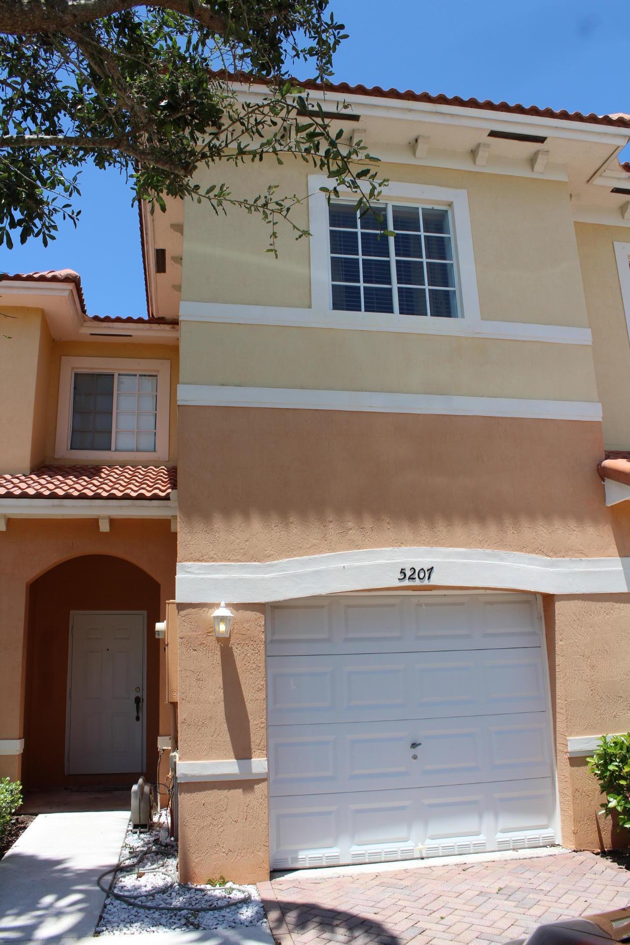 5207 Mariner Garden Circle - Photo 1