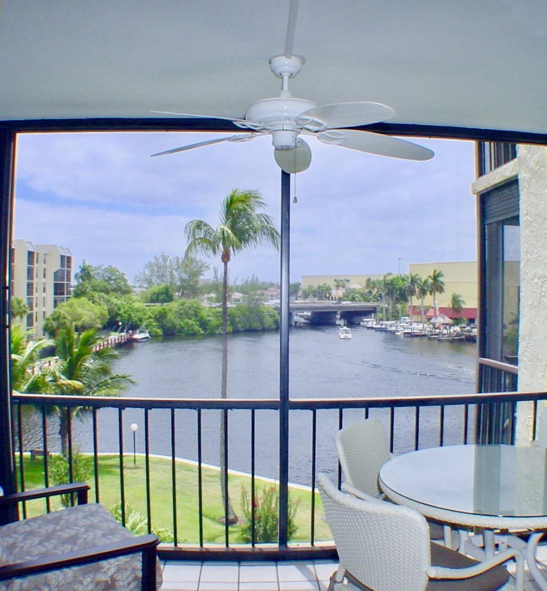 7 Royal Palm Way - Photo 1