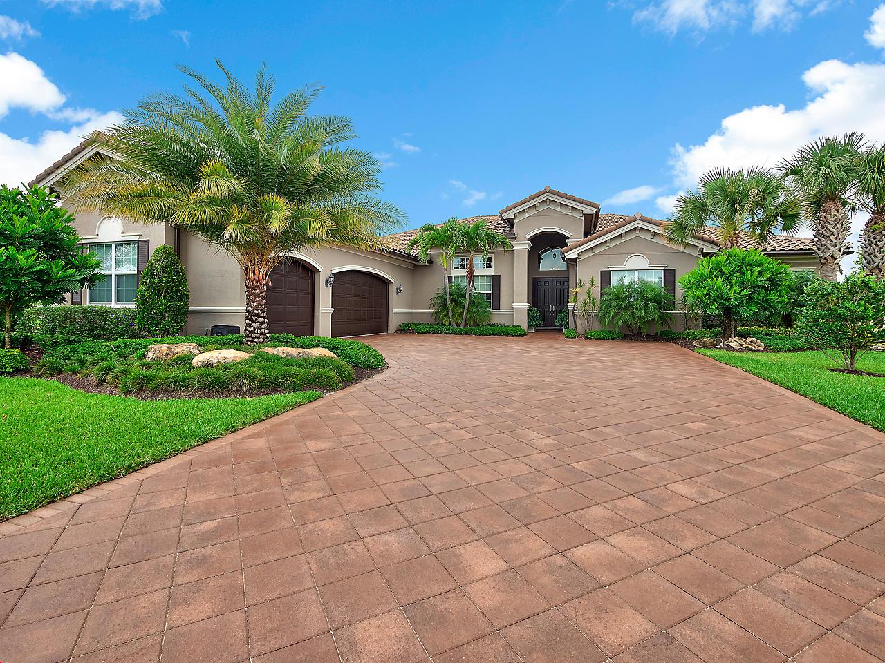 11103 Rockledge View Drive - Photo 1