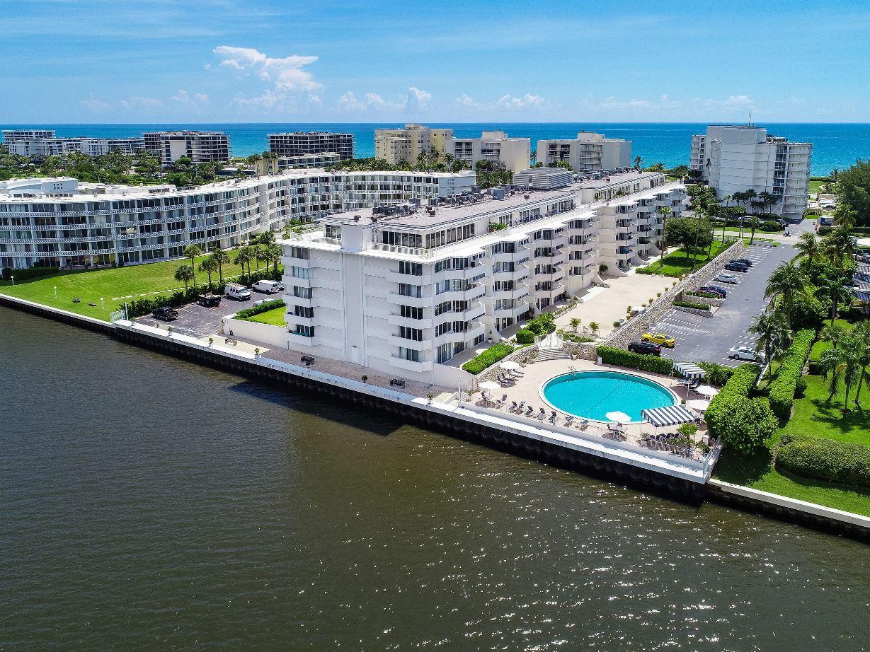 2773 Ocean Boulevard - Photo 1