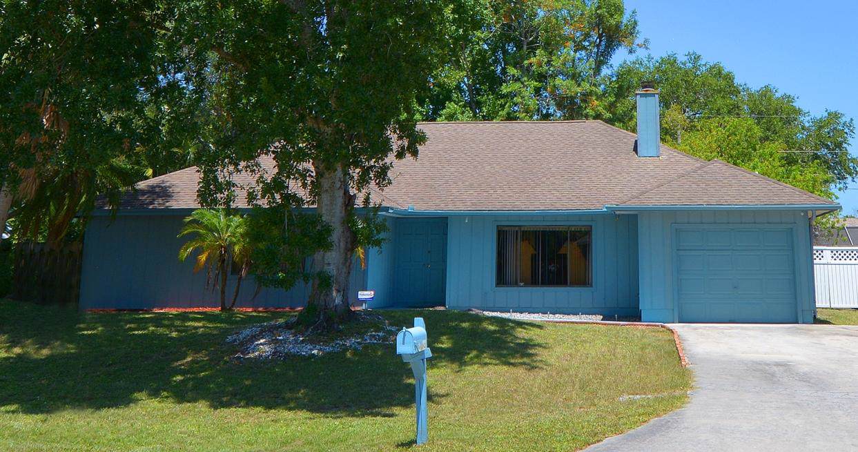 1573 Clearbrook Street - Photo 1