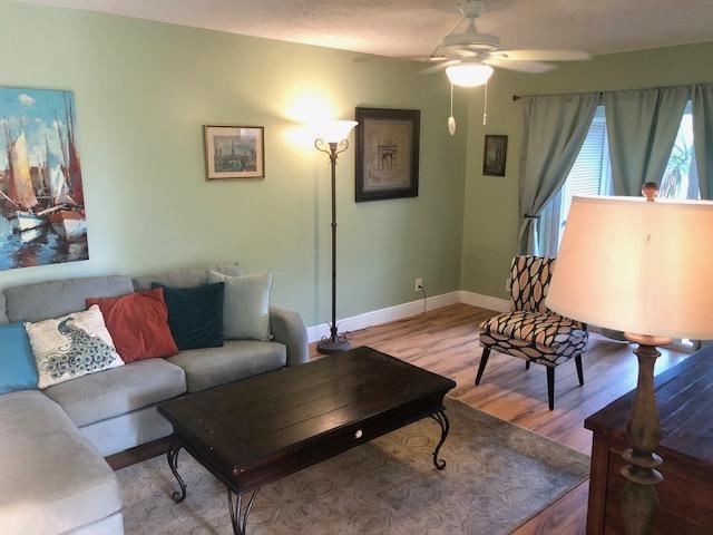 207 Tropic Isle - Photo 1