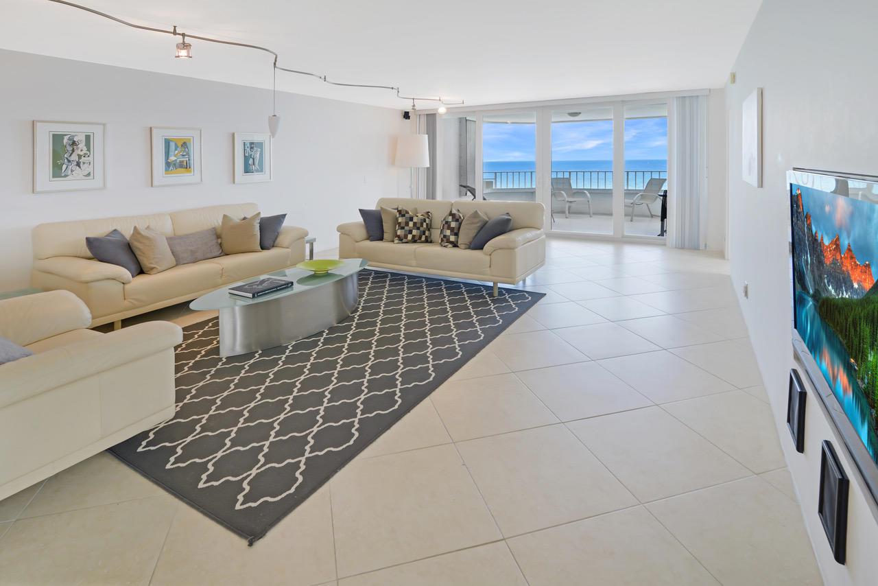 500 Ocean Boulevard - Photo 1