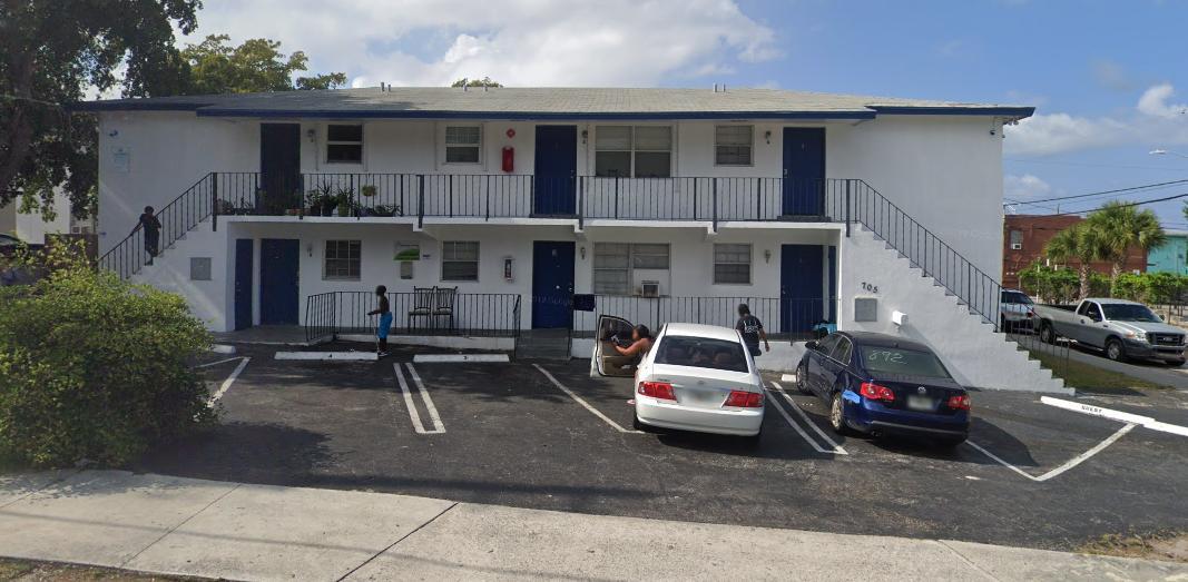 705 11th Street - Photo 1