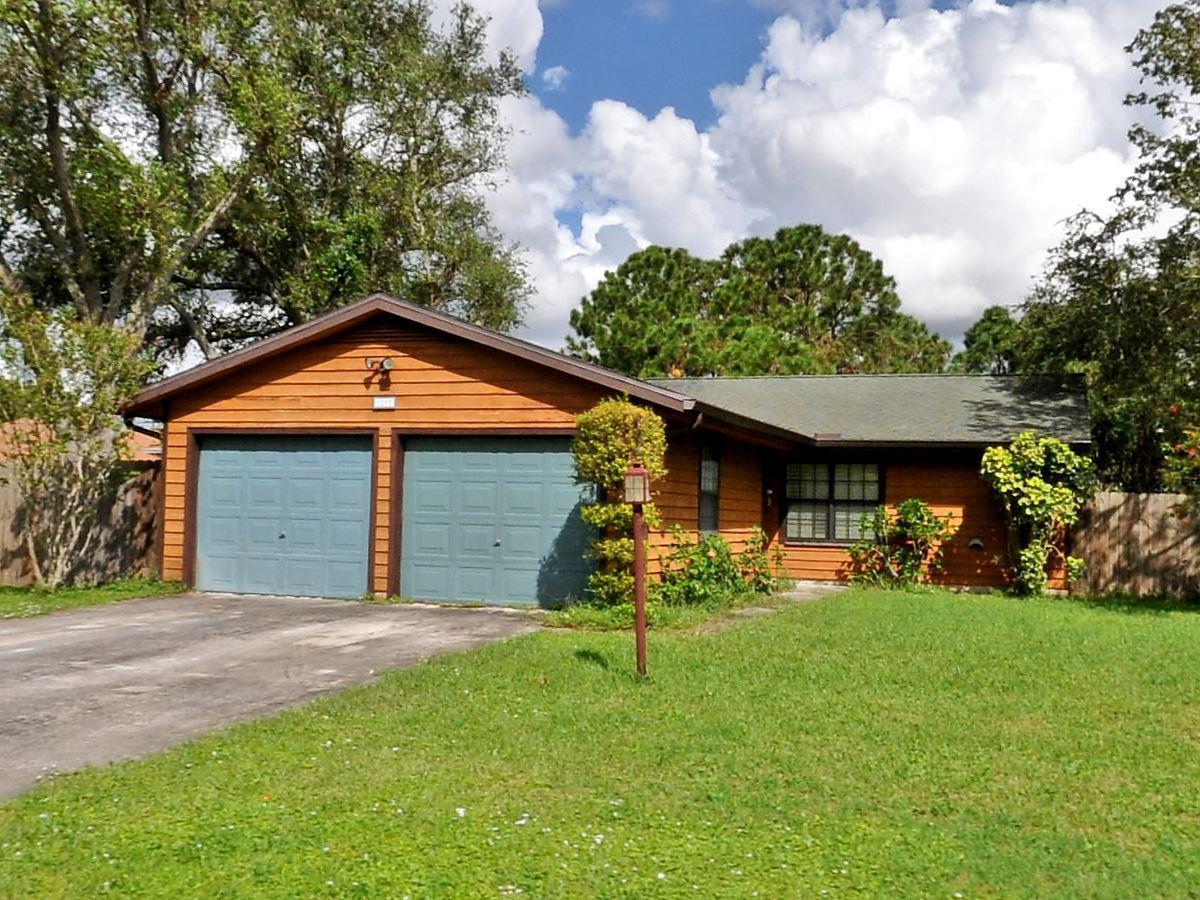 121 Juper Av Avenue - Photo 1