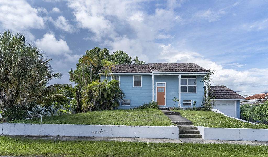 256 5th Street - Photo 1