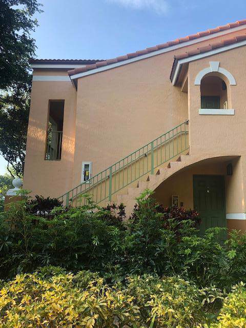 110 Yacht Club Way - Photo 1