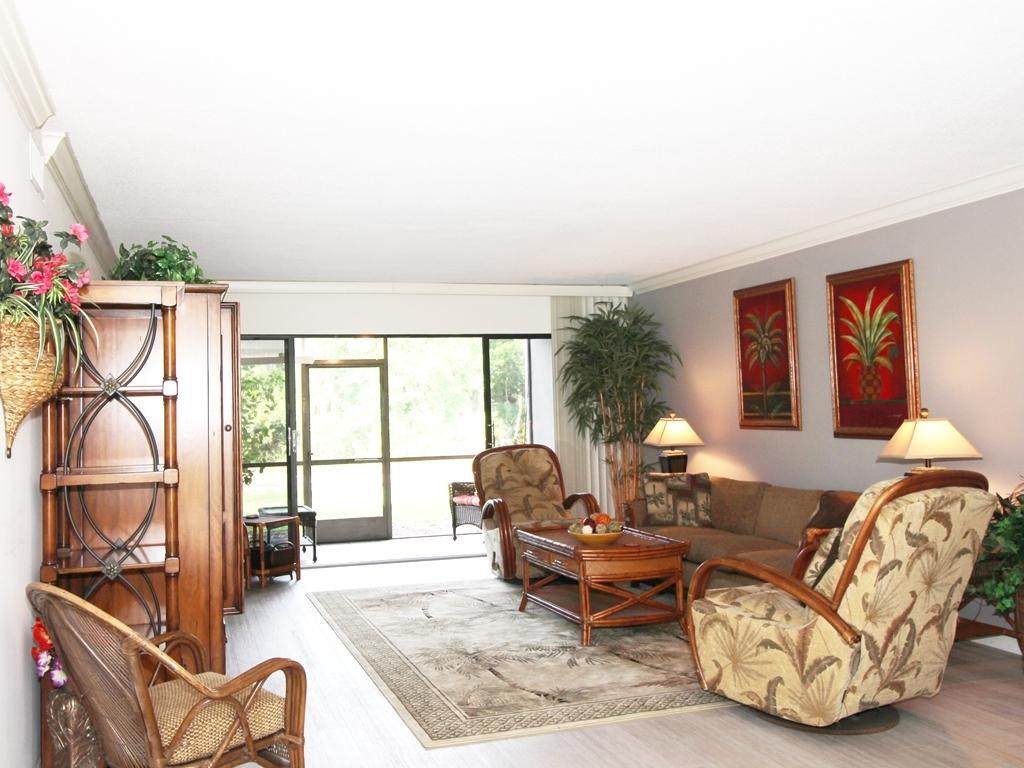 4660 Parkgate Boulevard - Photo 1