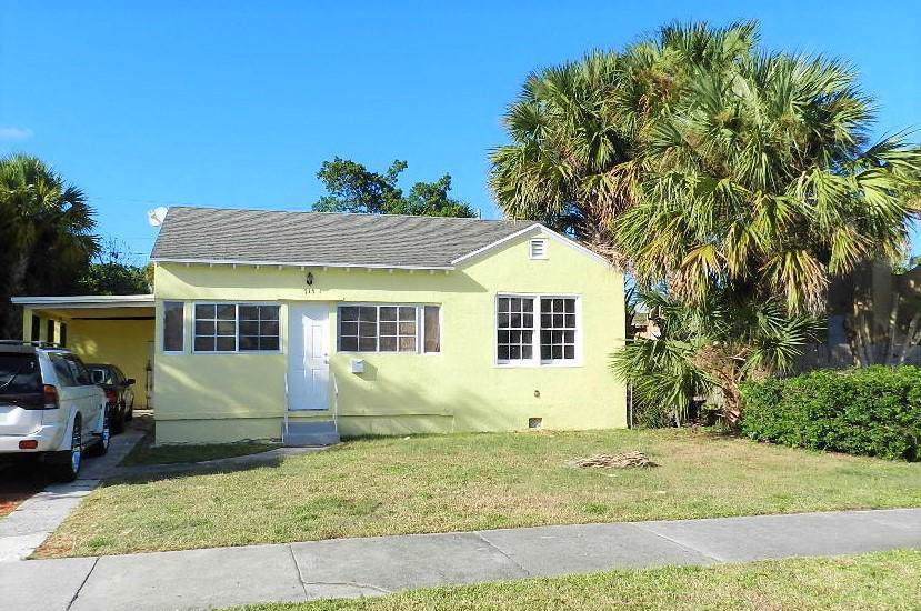 715 38th Street - Photo 1