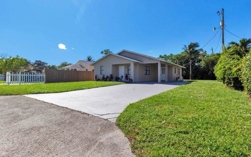 1010 7th Avenue - Photo 1