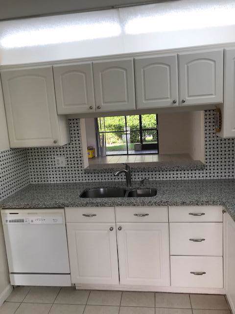 351 Club Circle - Photo 1