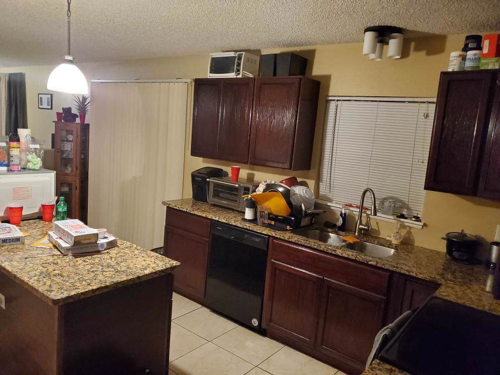 1622 Barnes Avenue - Photo 1