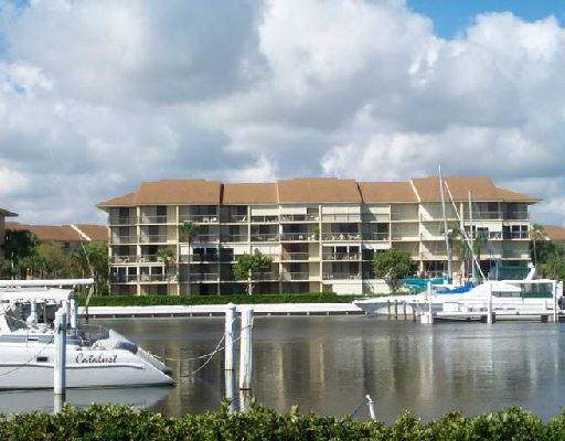 1701 Marina Isle Way - Photo 1