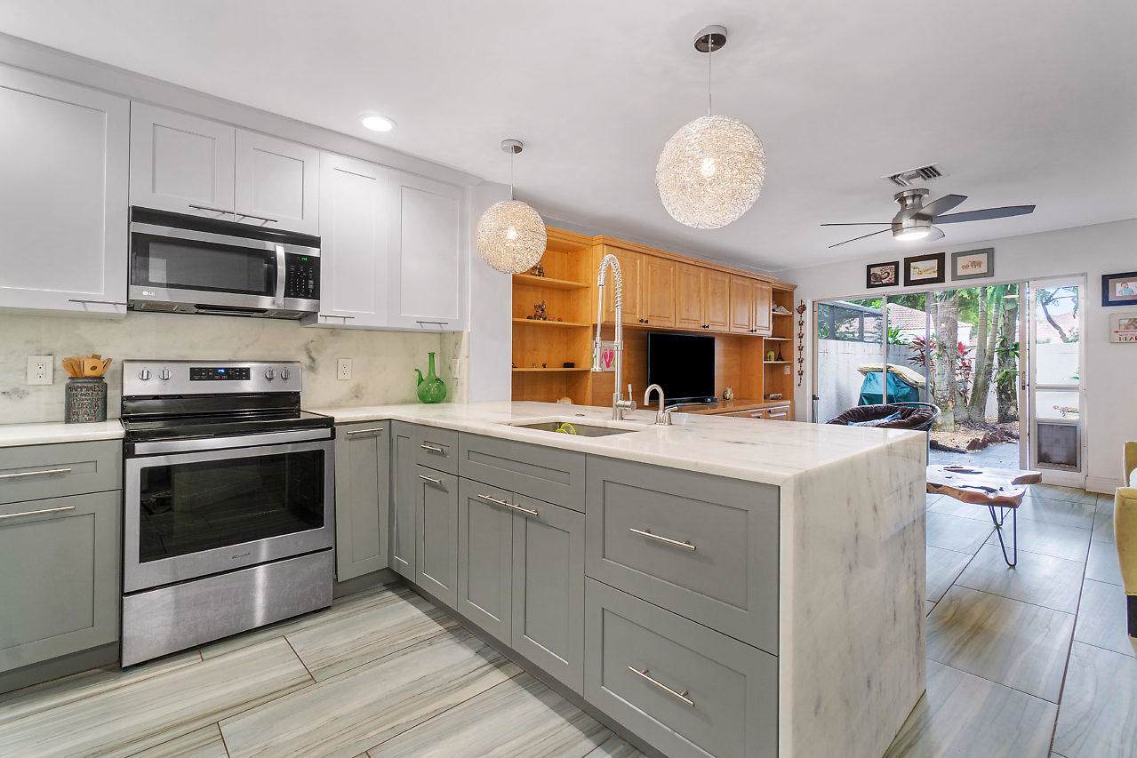 5254 22nd Avenue - Photo 1