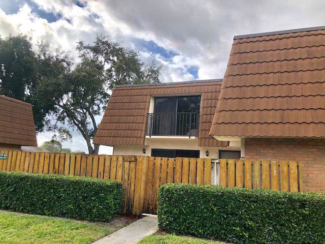 218 Charter Way - Photo 1