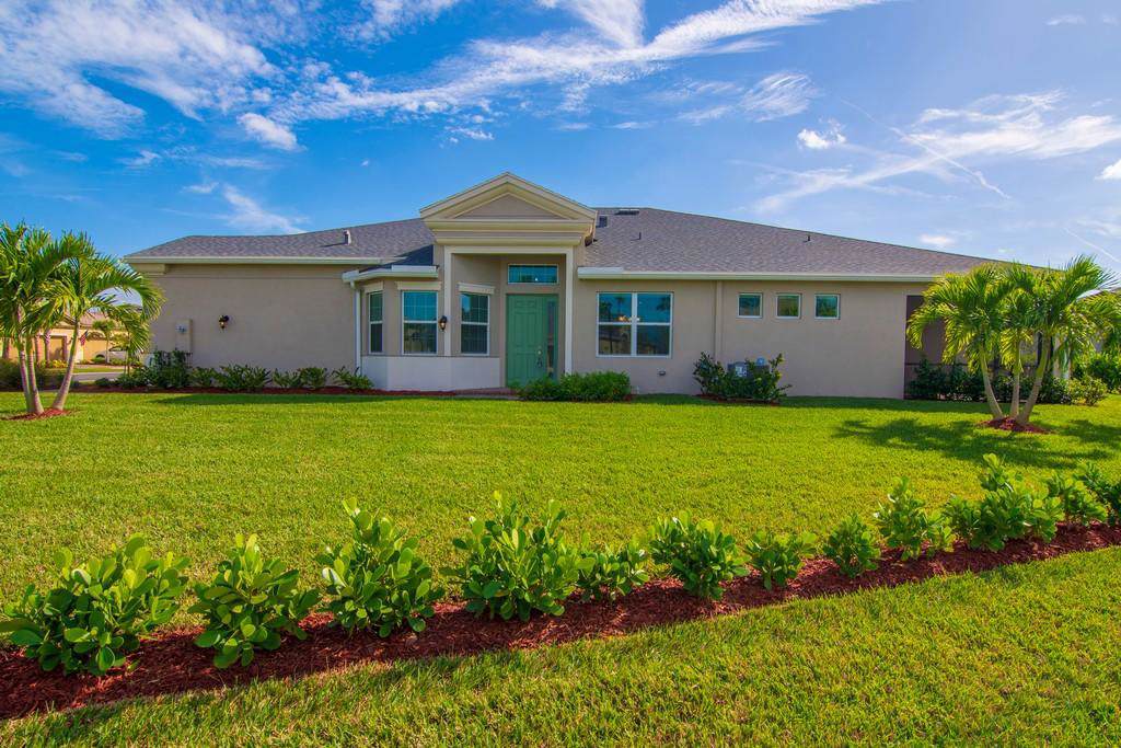 11638 Lake Park Drive - Photo 1