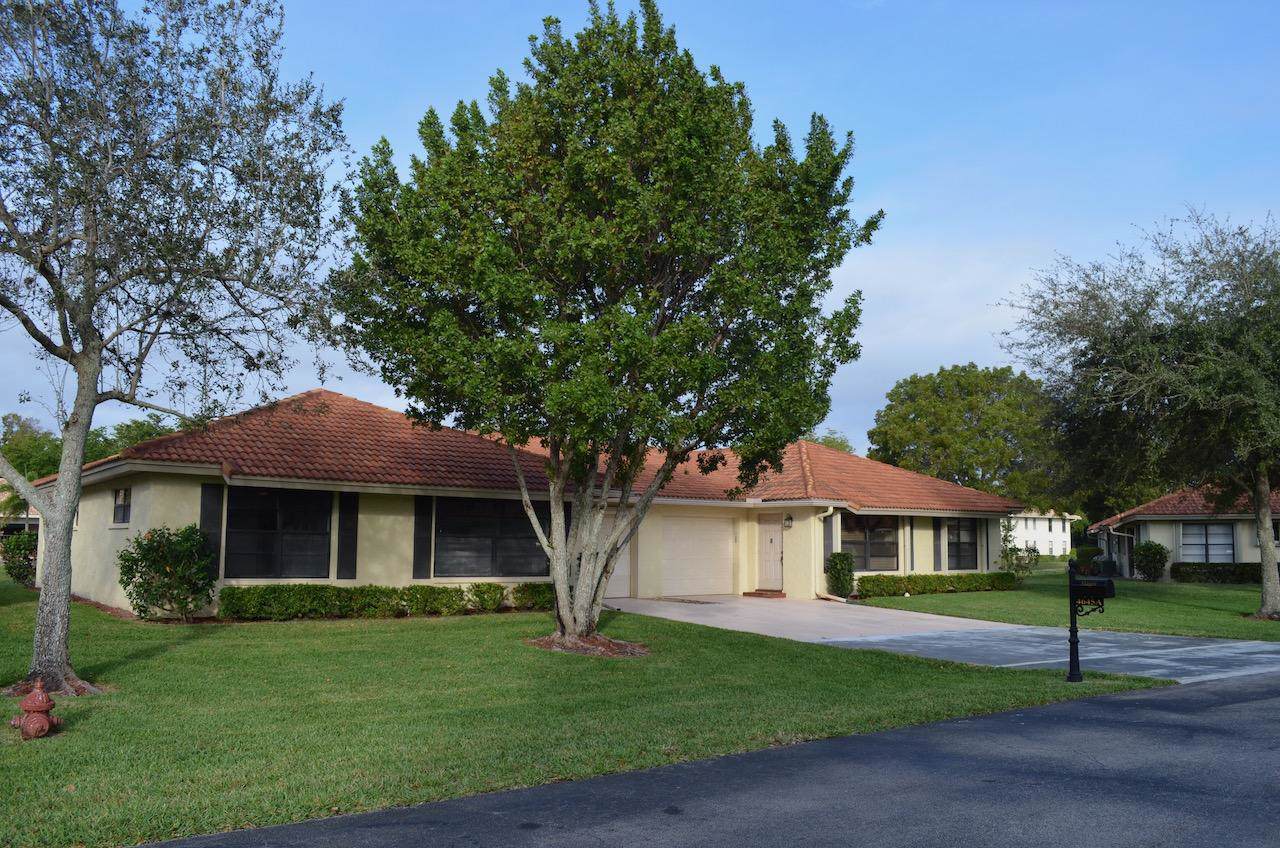 4645 Apple Tree Circle - Photo 1