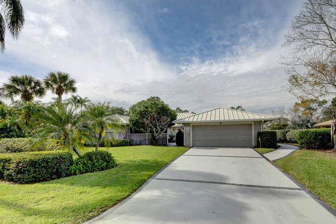 4932 Aberdeen Circle - Photo 1