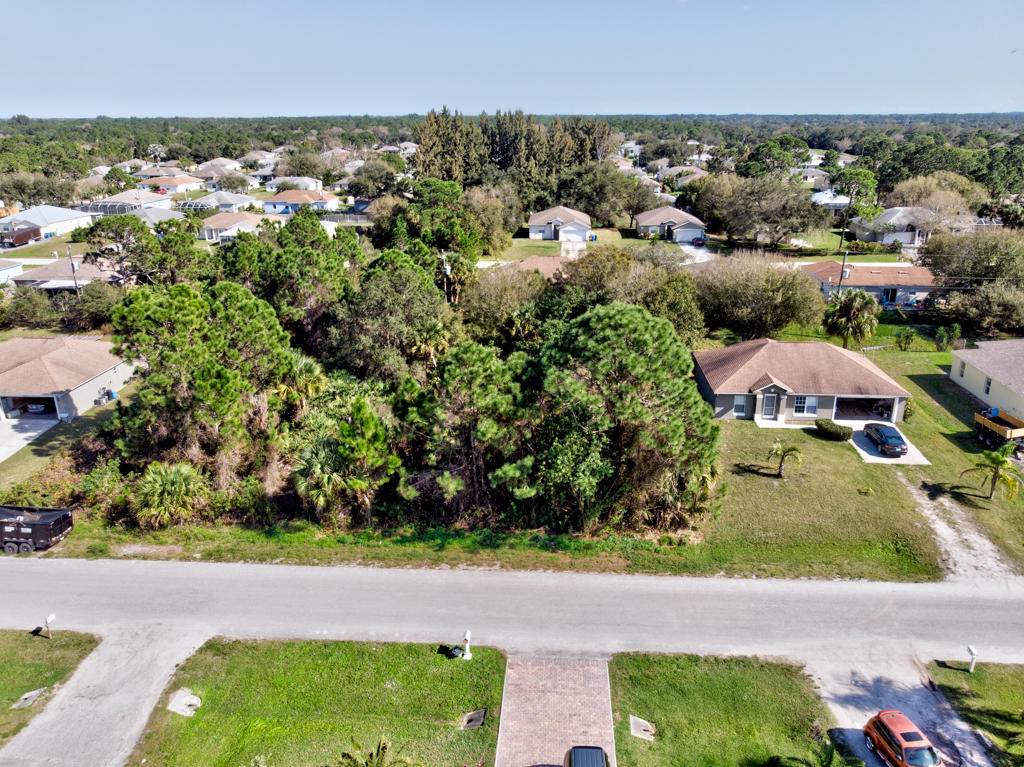 7776 102nd Avenue - Photo 1
