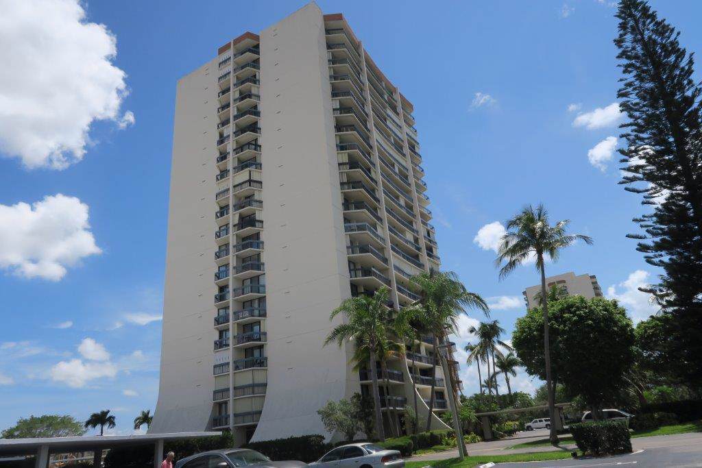 2400 Presidential Way - Photo 1