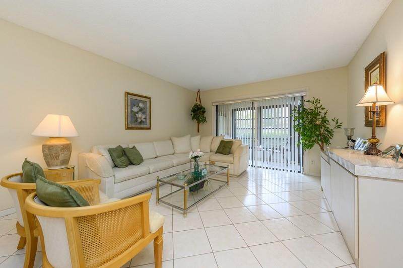 15450 Pembridge Avenue - Photo 1